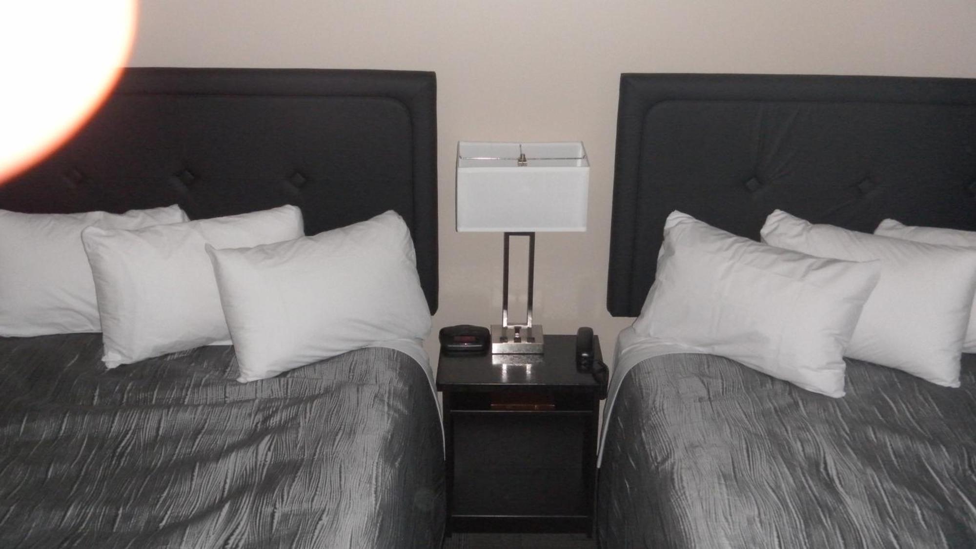 Stampeder Inn Ponoka Room photo